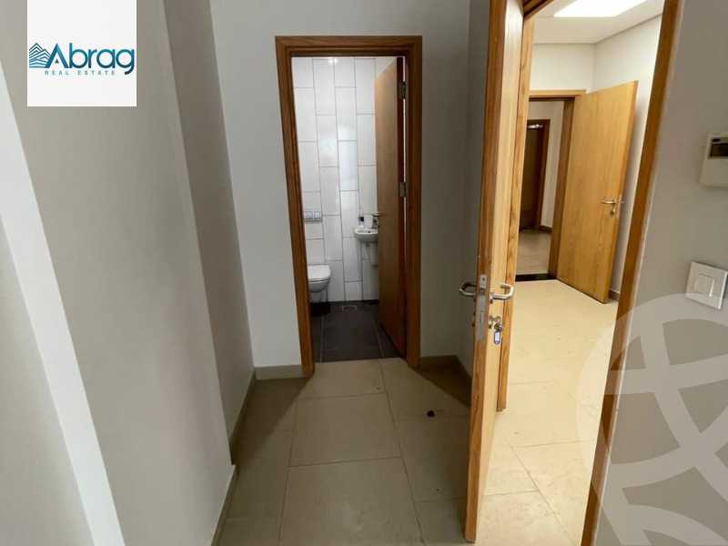 https://aqarmap.com.eg/ar/listing/5516075-for-sale-cairo-el-sheikh-zayed-city-lshykh-zyd-ljdyd-vye