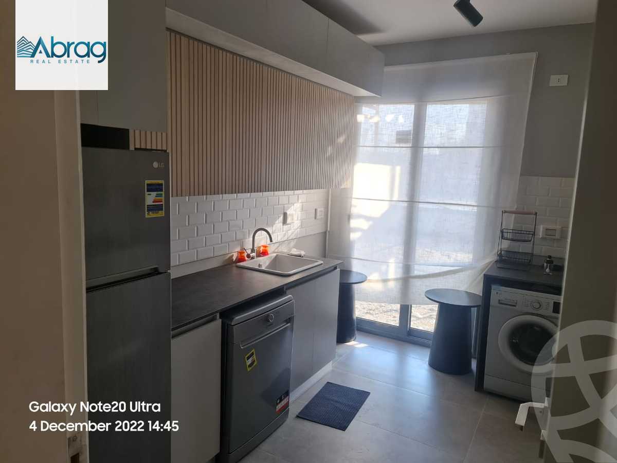 https://aqarmap.com.eg/ar/listing/5618886-for-sale-cairo-el-sheikh-zayed-city-compounds-kmbwnd-fyldj-wyst-dr-llttwyr