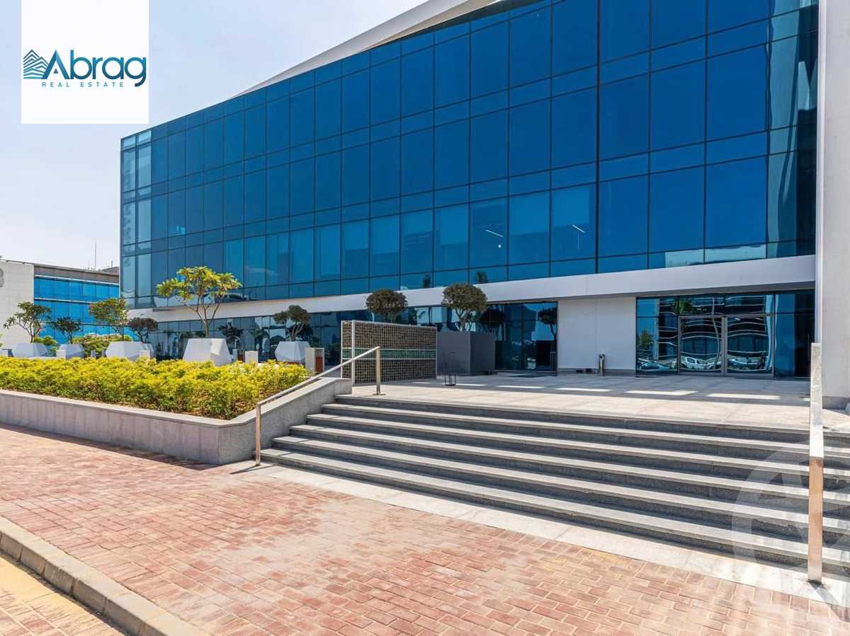 https://aqarmap.com.eg/en/listing/5626444-for-sale-cairo-el-sheikh-zayed-city-alex-cairo-desert-road-smart-village-v5-business-hub-svreico