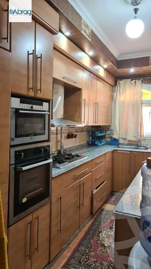 https://aqarmap.com.eg/en/listing/5674376-for-sale-cairo-el-sheikh-zayed-city-compounds-el-yasmeen-compound