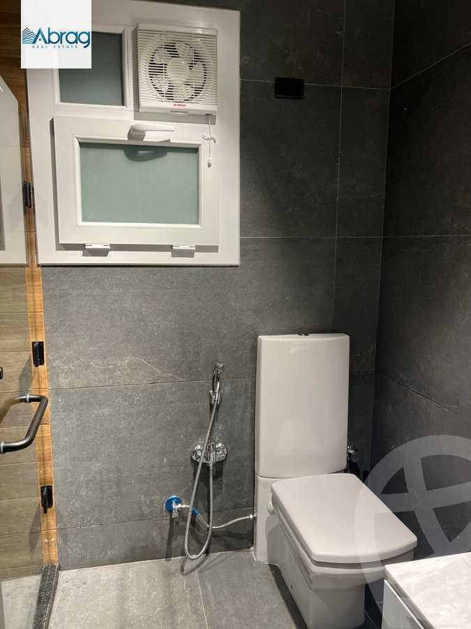 https://aqarmap.com.eg/ar/listing/6235214-for-sale-cairo-el-sheikh-zayed-city-compounds-beverly-hills