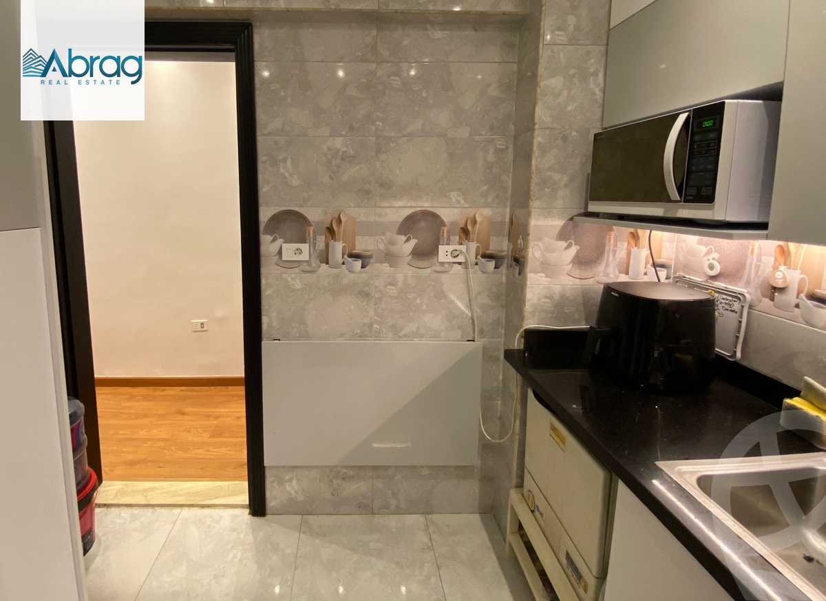 https://aqarmap.com.eg/en/listing/6242024-for-sale-cairo-el-sheikh-zayed-city-compounds-jn-1
