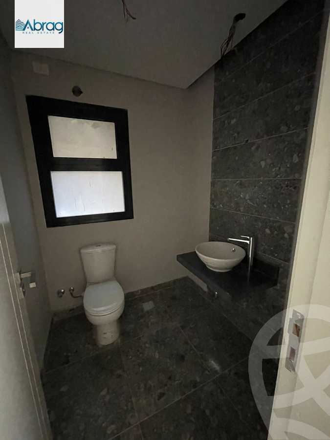 https://aqarmap.com.eg/ar/listing/6242269-for-rent-cairo-el-sheikh-zayed-city-compounds-kmbwnd-fyldj-wyst-dr-llttwyr