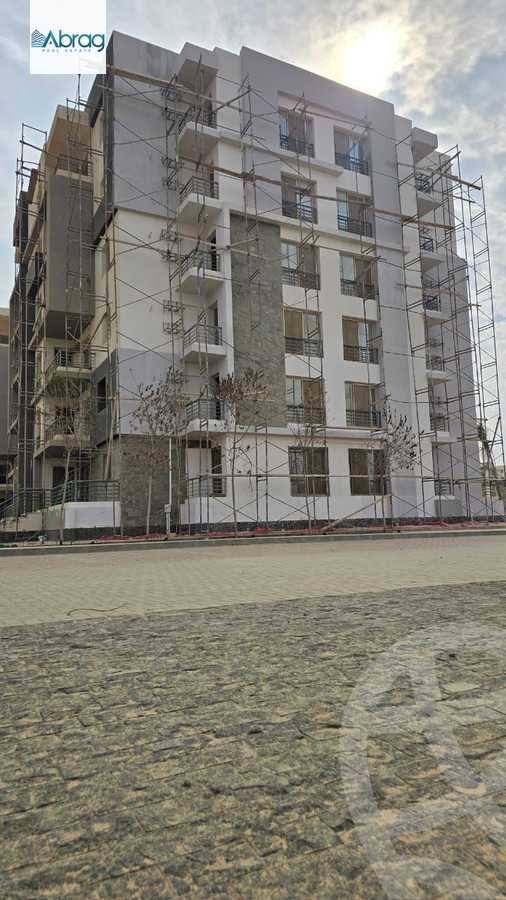 https://aqarmap.com.eg/en/listing/6259663-for-sale-cairo-el-sheikh-zayed-city-lshykh-zyd-ljdyd-west-view-residence-hdp