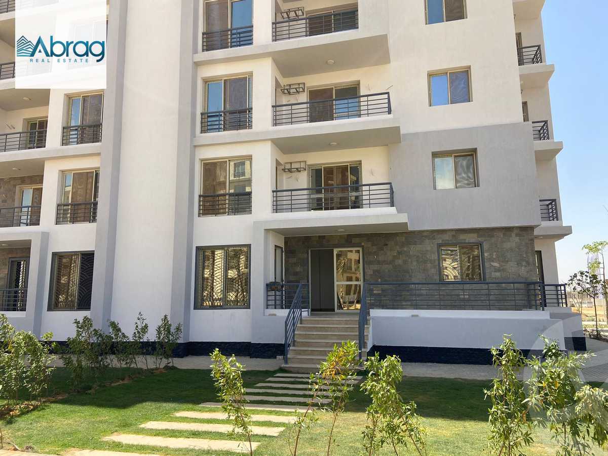 https://aqarmap.com.eg/en/listing/6259663-for-sale-cairo-el-sheikh-zayed-city-lshykh-zyd-ljdyd-west-view-residence-hdp