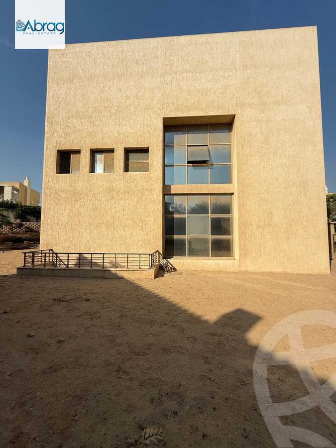 https://aqarmap.com.eg/ar/listing/6259845-for-sale-cairo-el-sheikh-zayed-city-compounds-kmbwnd-ljry-swdyk