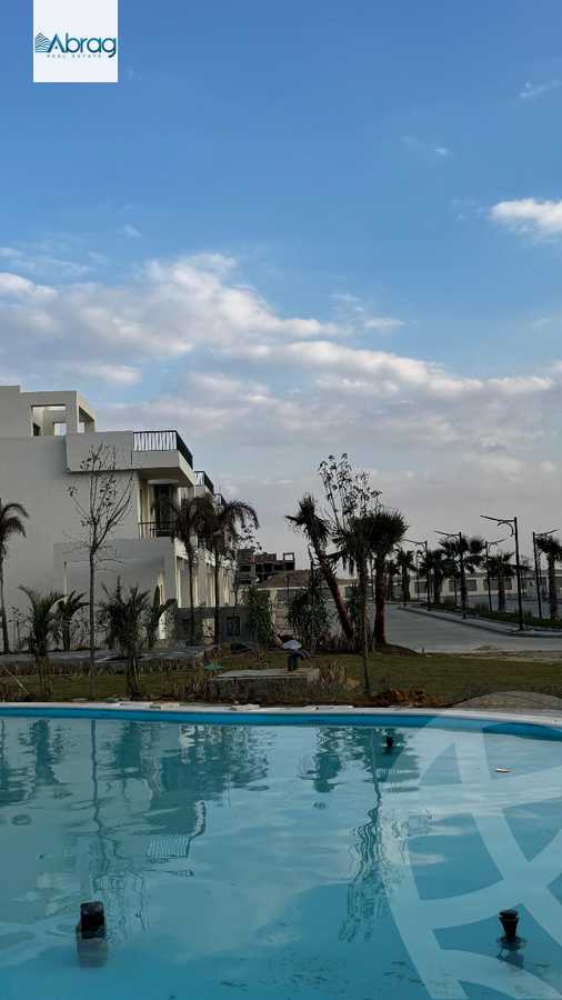 https://aqarmap.com.eg/ar/listing/6260594-for-sale-cairo-el-sheikh-zayed-city-lshykh-zyd-ljdyd-lac-ville-el-gabry-developments