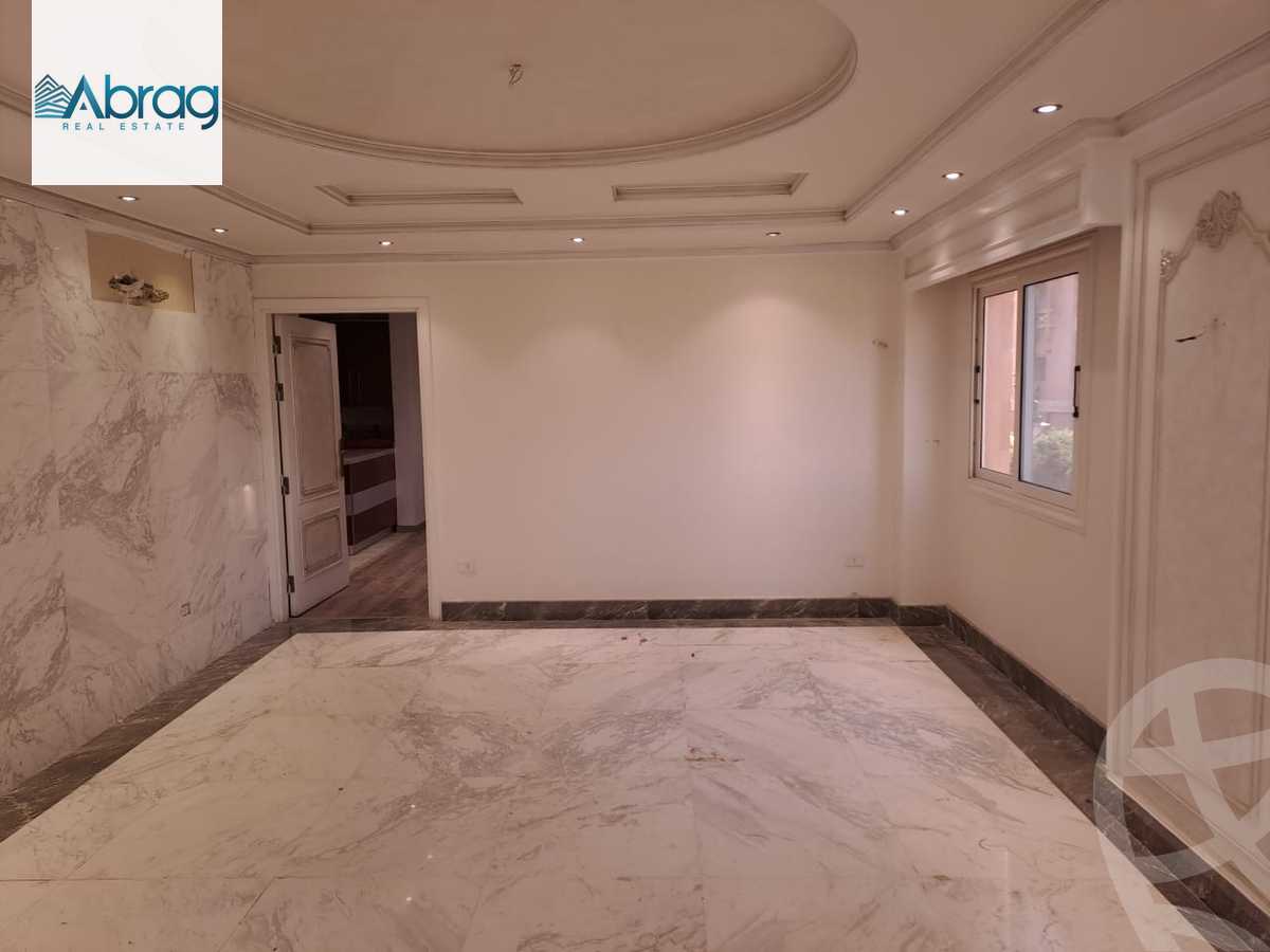 https://aqarmap.com.eg/ar/listing/6277350-for-sale-cairo-el-sheikh-zayed-city-compounds-continental-gardens