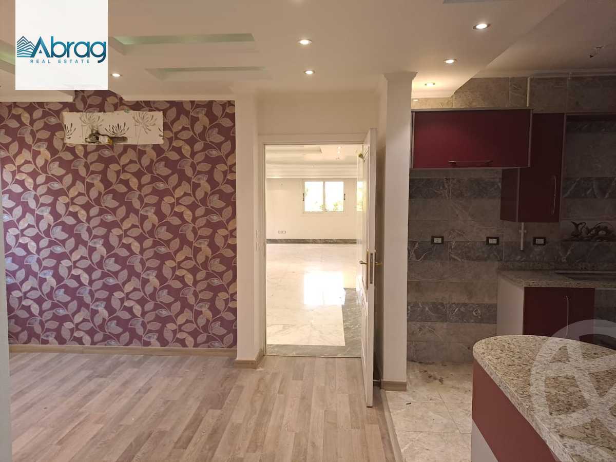 https://aqarmap.com.eg/ar/listing/6277350-for-sale-cairo-el-sheikh-zayed-city-compounds-continental-gardens