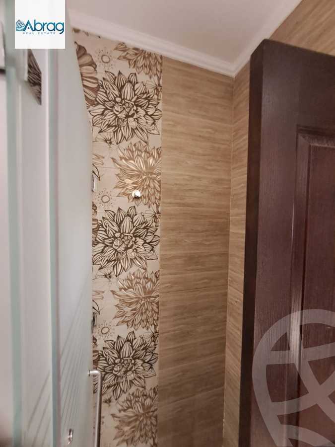 https://aqarmap.com.eg/ar/listing/6277350-for-sale-cairo-el-sheikh-zayed-city-compounds-continental-gardens