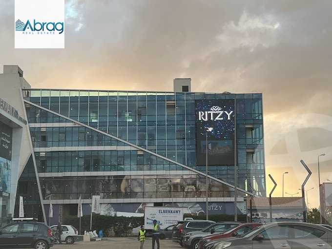 https://aqarmap.com.eg/ar/listing/6306552-for-sale-cairo-el-sheikh-zayed-city-compounds-rytzy-blz-mwl-tybh-llstthmr-l-qry