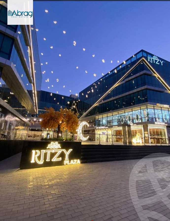 https://aqarmap.com.eg/ar/listing/6306552-for-sale-cairo-el-sheikh-zayed-city-compounds-rytzy-blz-mwl-tybh-llstthmr-l-qry