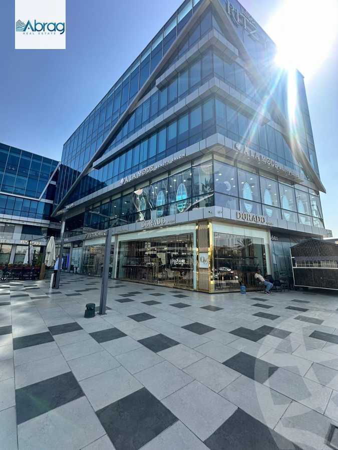 https://aqarmap.com.eg/ar/listing/6306552-for-sale-cairo-el-sheikh-zayed-city-compounds-rytzy-blz-mwl-tybh-llstthmr-l-qry