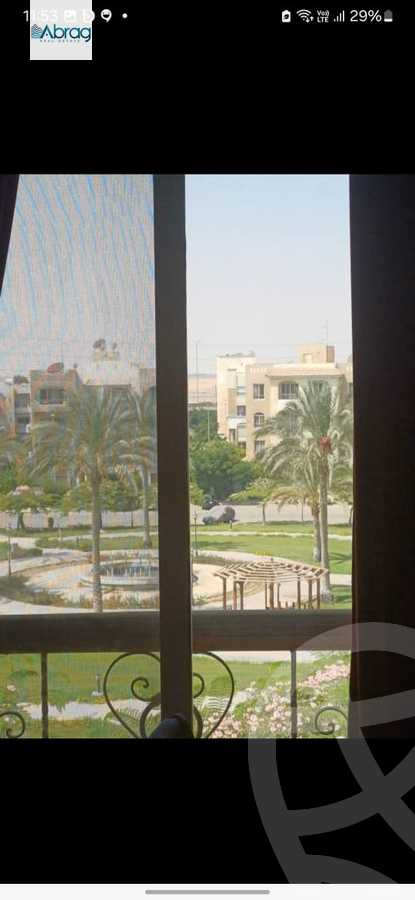 https://aqarmap.com.eg/ar/listing/6309276-for-sale-cairo-el-sheikh-zayed-city-compounds-beverly-hills