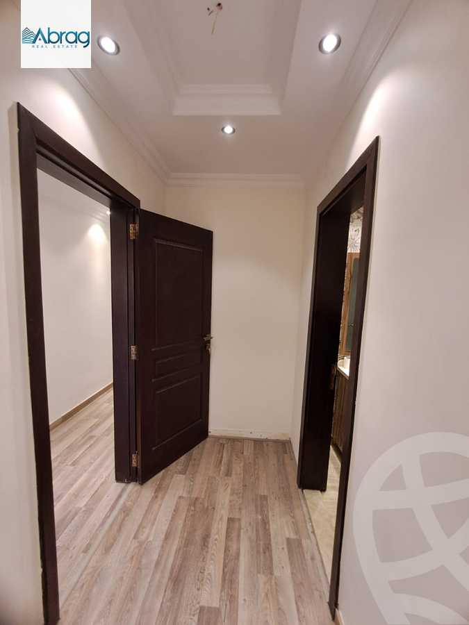 https://aqarmap.com.eg/en/listing/6320709-for-sale-cairo-el-sheikh-zayed-city-compounds-continental-gardens