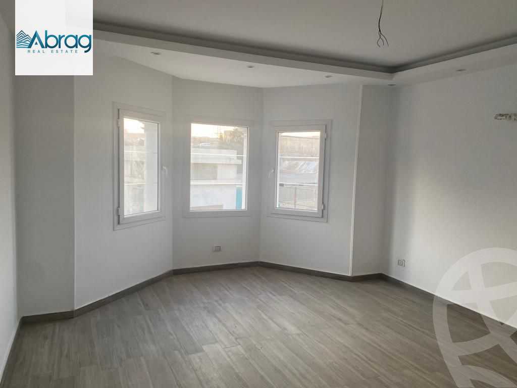 https://aqarmap.com.eg/ar/listing/6610639-for-rent-cairo-6th-of-october-compounds-mountain-view-giza-plateau