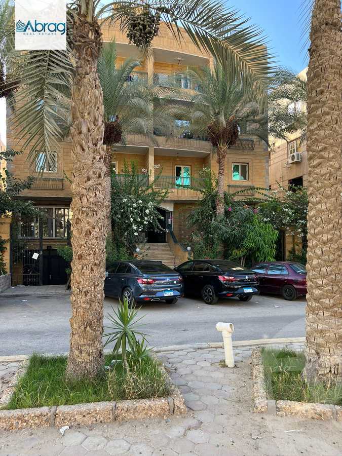 https://aqarmap.com.eg/en/listing/6634197-for-sale-cairo-el-sheikh-zayed-city-el-hay-elsabeaa-lbstn