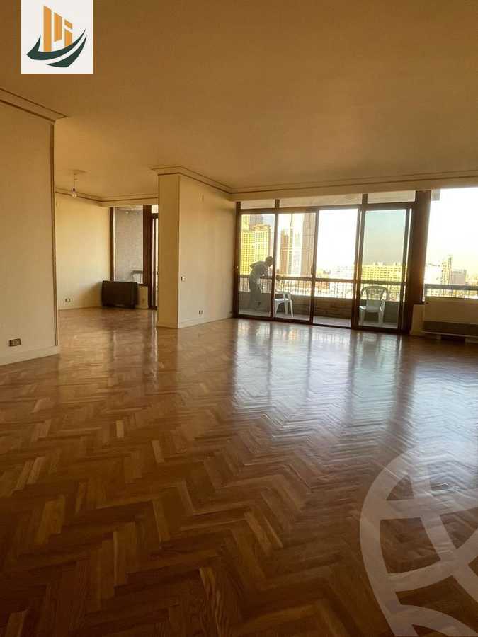 https://aqarmap.com.eg/ar/listing/3682703-for-rent-cairo-al-zamalek-mohamed-mazhar-street