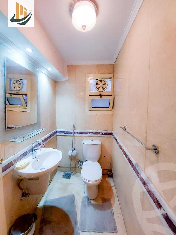 https://aqarmap.com.eg/en/listing/4339819-for-sale-cairo-garden-city-shr-lqsr-l-yny