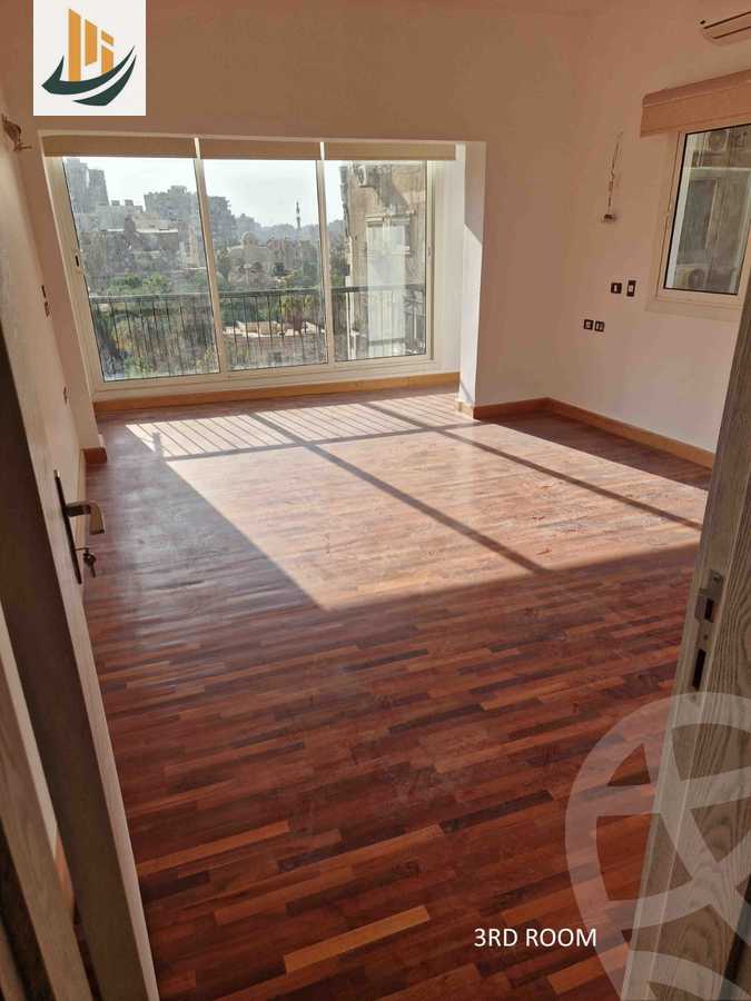 https://aqarmap.com.eg/ar/listing/4053572-for-rent-cairo-al-zamalek-mohamed-mazhar-street