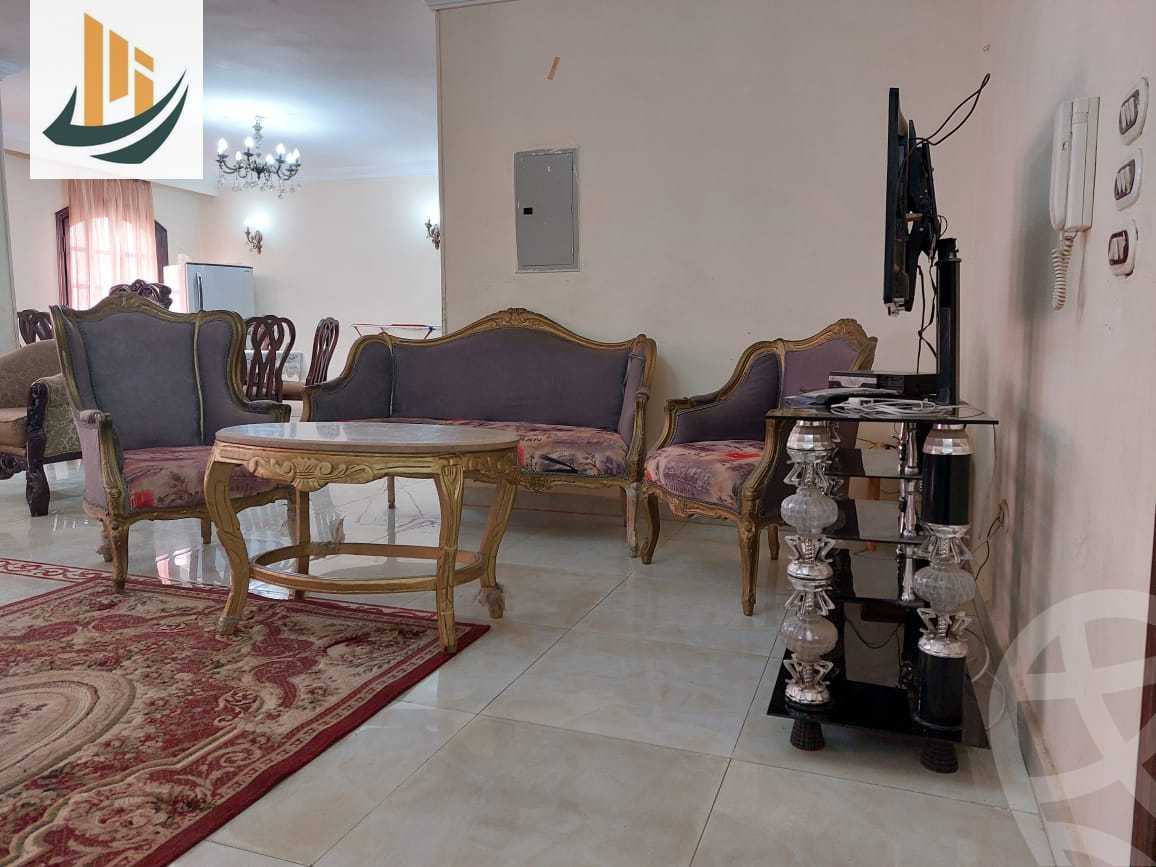 https://aqarmap.com.eg/en/listing/4490871-for-rent-cairo-manial-el-mamalik-el-bahrya-st