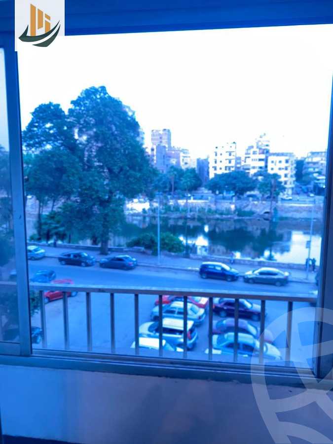 https://aqarmap.com.eg/ar/listing/4149609-for-sale-cairo-manial-kwrnysh-lmnyl