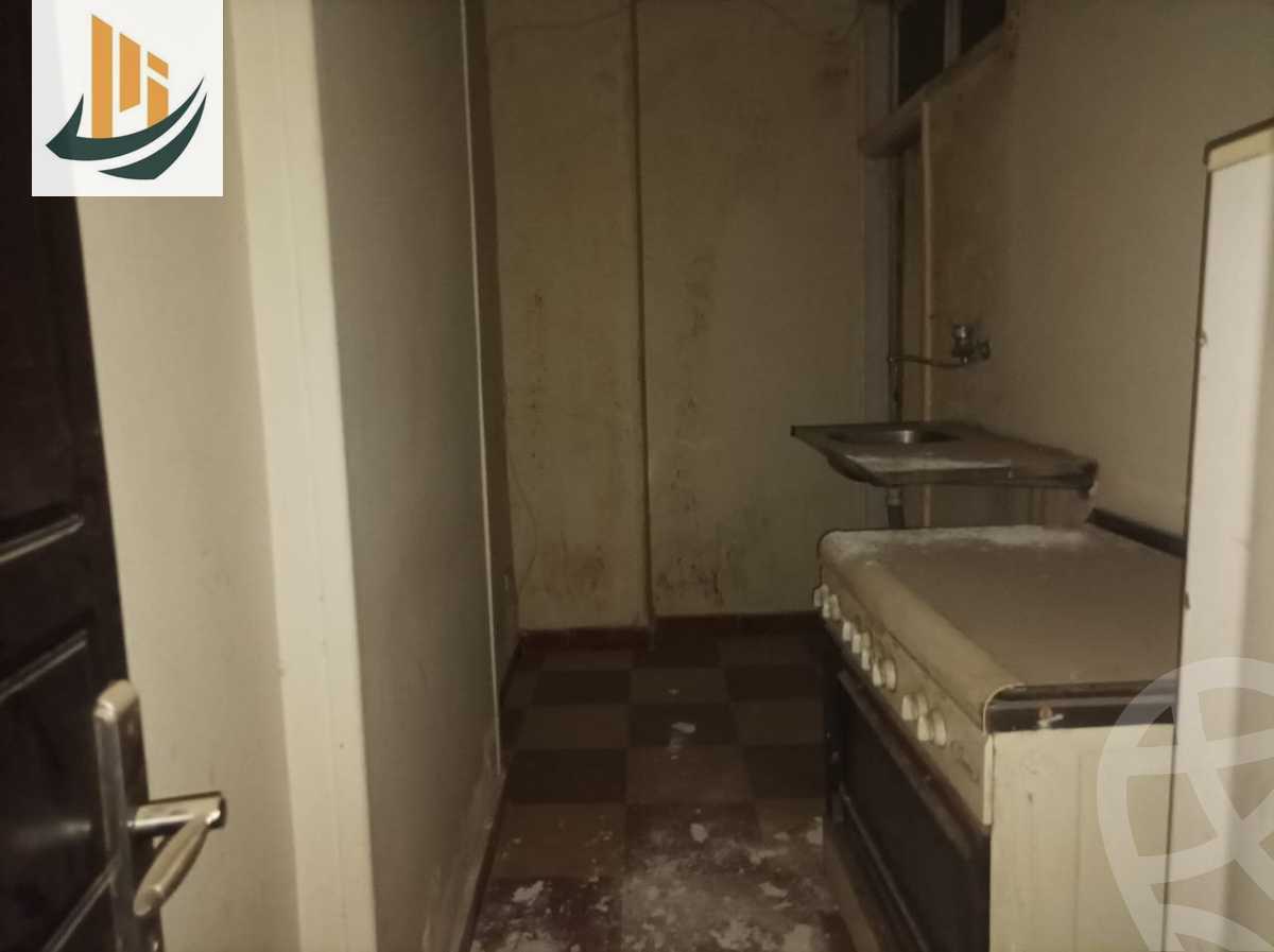 https://aqarmap.com.eg/ar/listing/4256112-for-rent-cairo-el-agouza-kwrnysh-lnyl