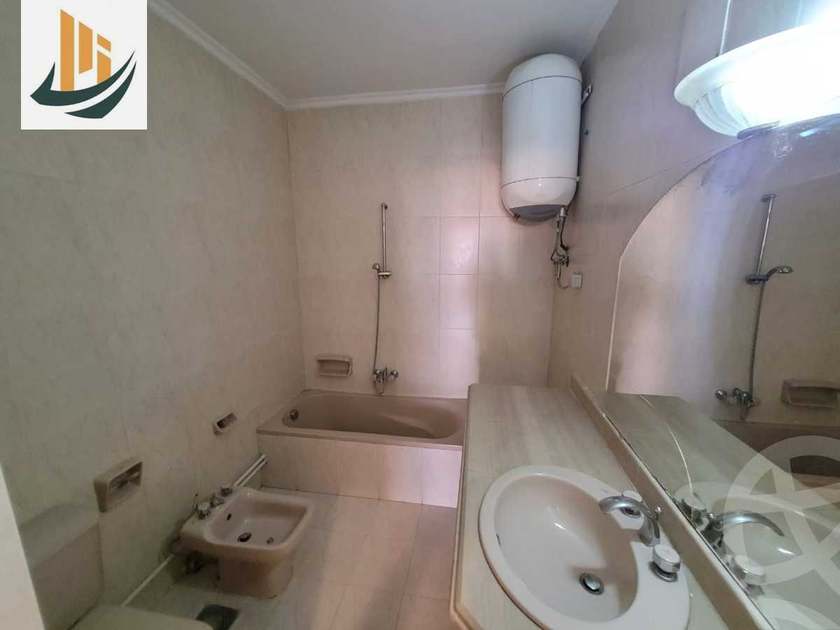 https://aqarmap.com.eg/ar/listing/4259554-for-rent-cairo-el-agouza-medan-feniy - el-sad-el-aley