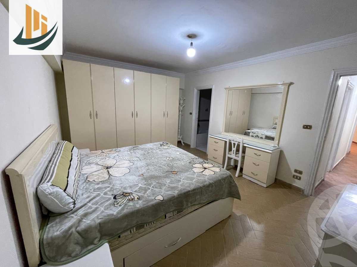 https://aqarmap.com.eg/en/listing/5685666-for-rent-cairo-manial-el-malek-el-mozaffar-st