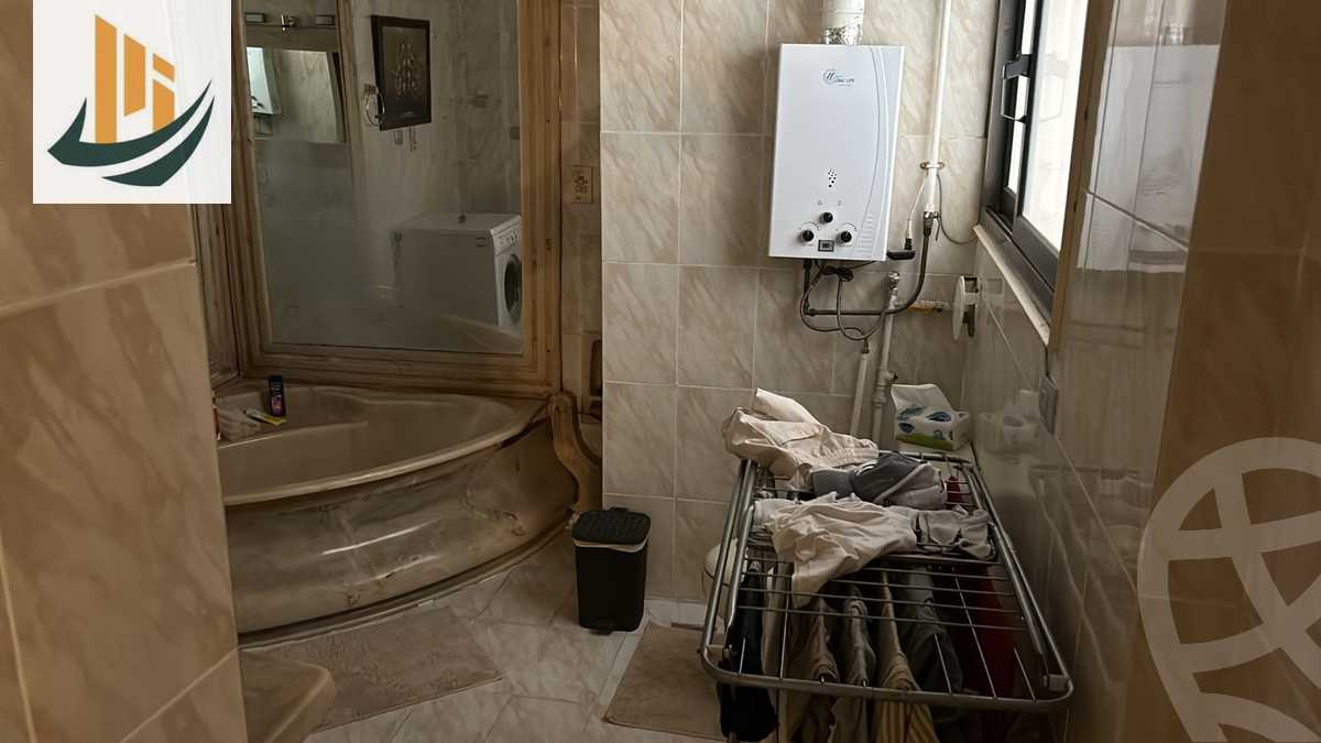 https://aqarmap.com.eg/ar/listing/5706103-for-sale-cairo-manial-saeed-zulfiqar-st