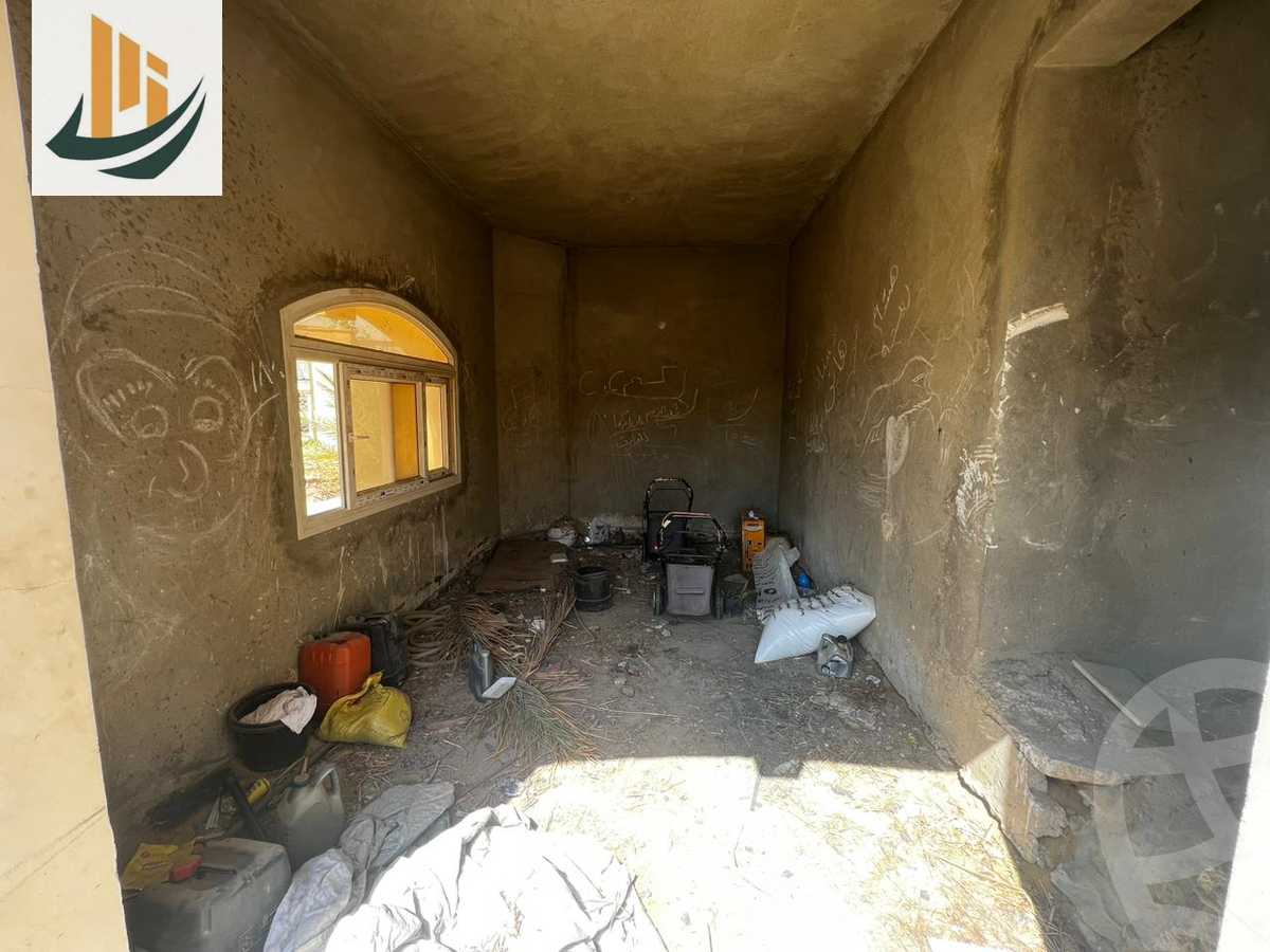 https://aqarmap.com.eg/ar/listing/5782584-for-sale-cairo-new-cairo-compounds-royal-lagoon