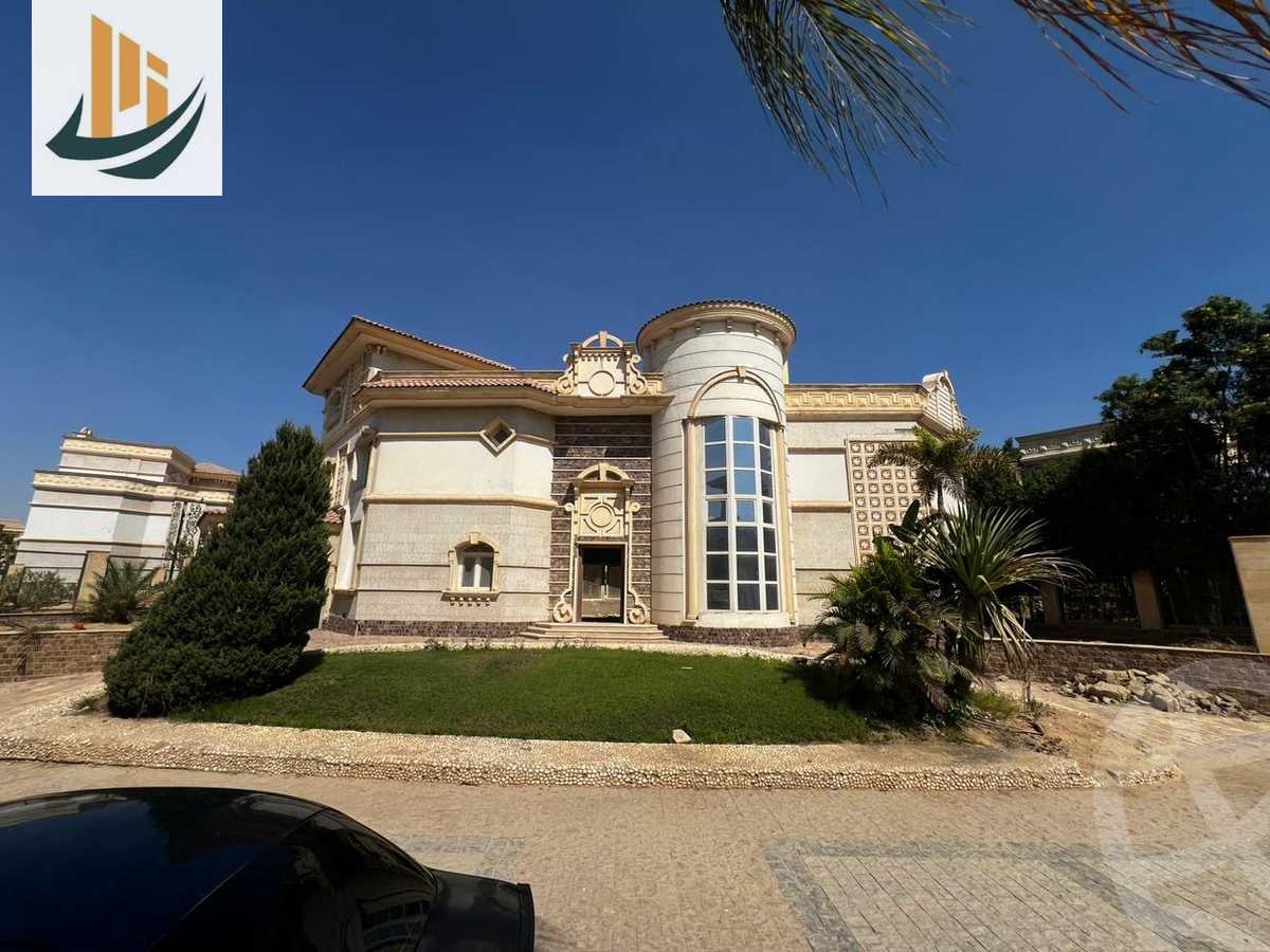https://aqarmap.com.eg/ar/listing/5782584-for-sale-cairo-new-cairo-compounds-royal-lagoon