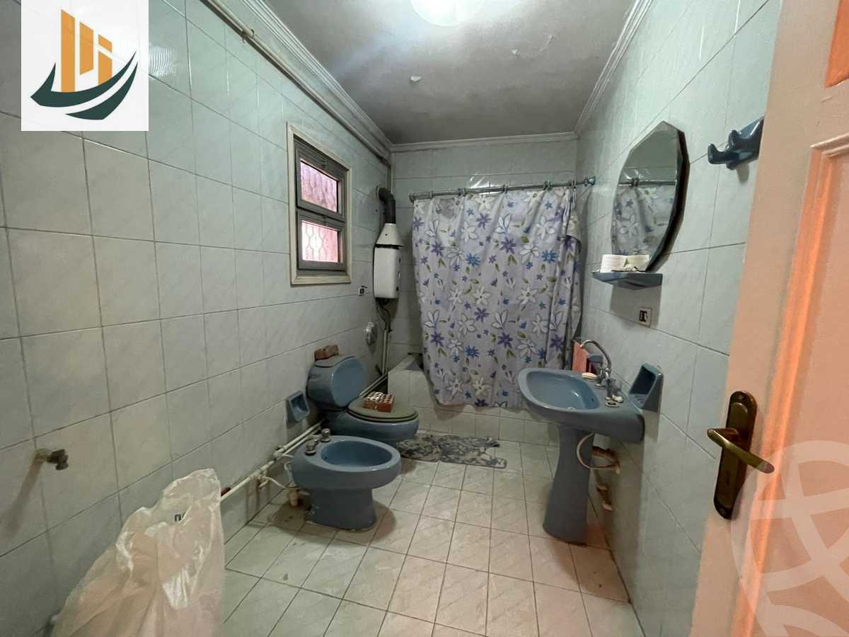 https://aqarmap.com.eg/en/listing/5165103-for-sale-cairo-manial-shr-lkhshyd