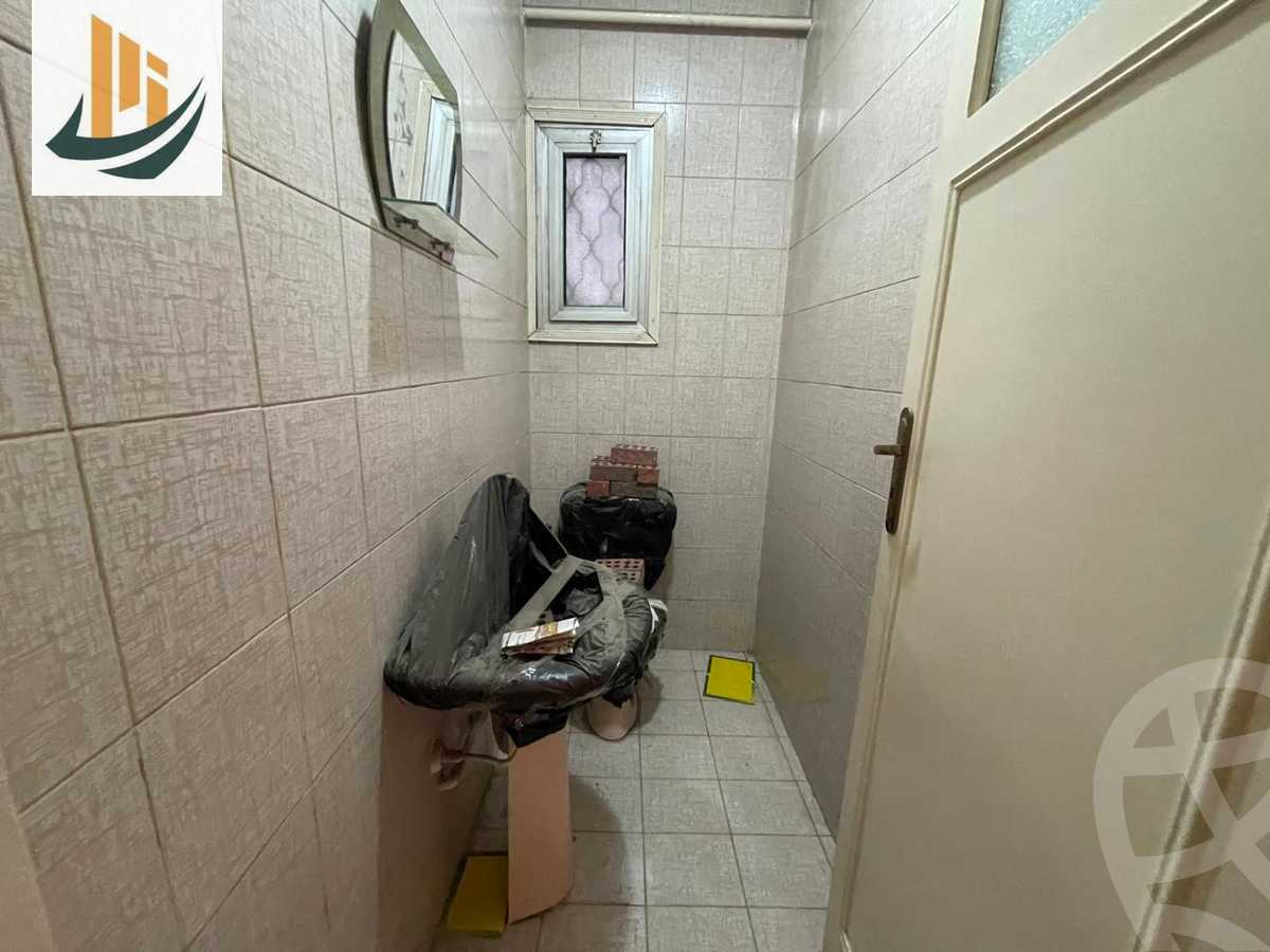 https://aqarmap.com.eg/en/listing/5165103-for-sale-cairo-manial-shr-lkhshyd