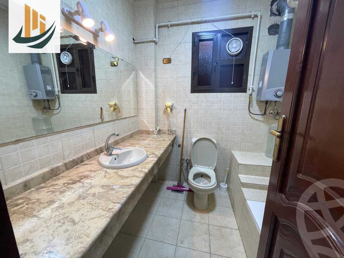 https://aqarmap.com.eg/ar/listing/5274144-for-rent-cairo-manial-manial-st