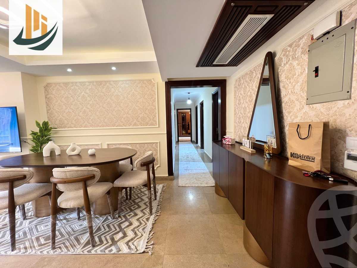 https://aqarmap.com.eg/ar/listing/5354587-for-rent-cairo-el-mohandesen-shareaa-ahmed-orabi