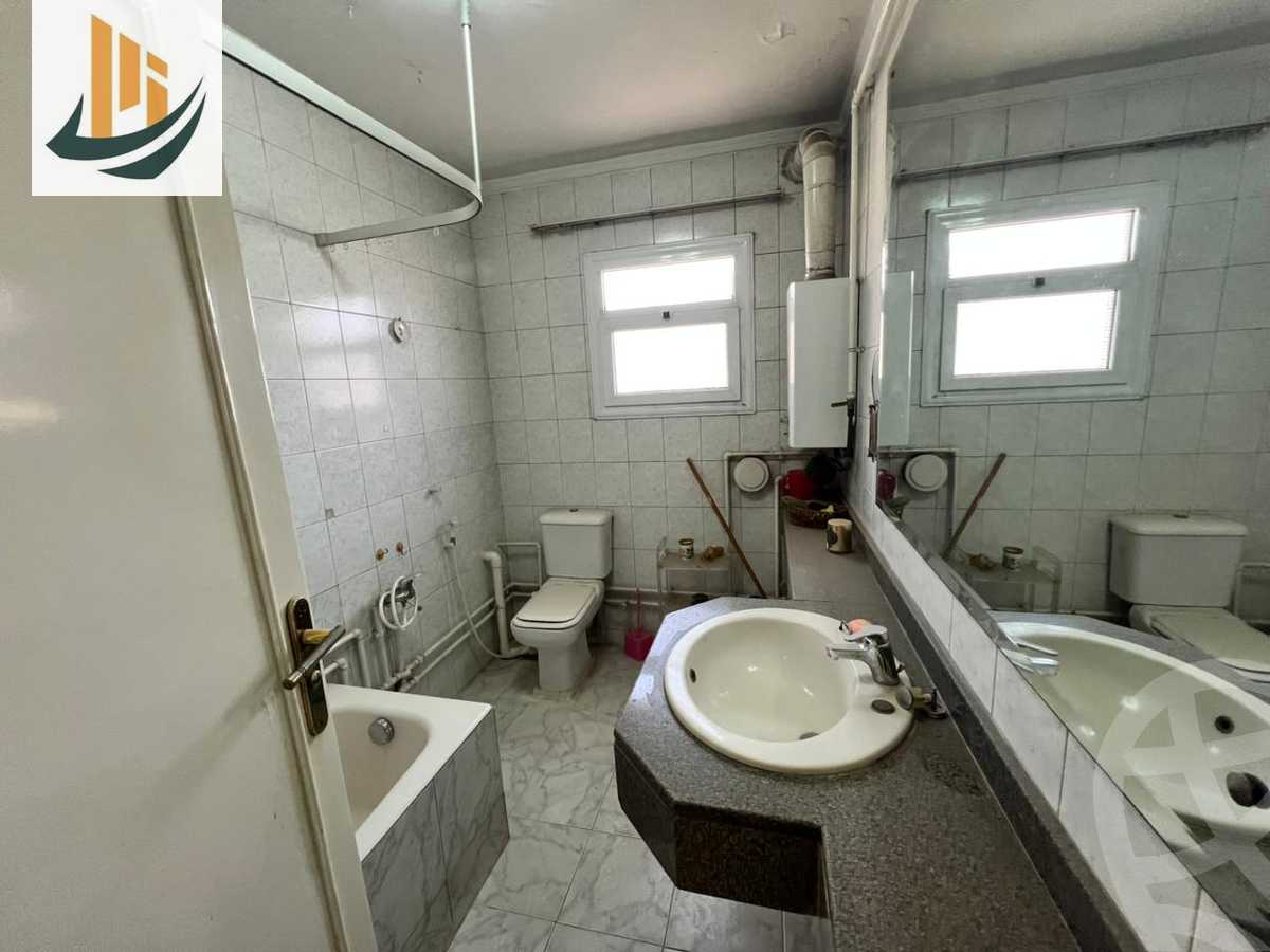 https://aqarmap.com.eg/en/listing/5563526-for-sale-cairo-el-agouza-el-gazaer-st