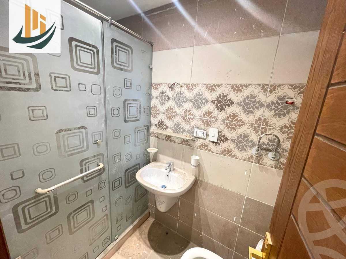 https://aqarmap.com.eg/en/listing/5614031-for-sale-cairo-el-mohandesen-meet-oqbah-white-nile-st