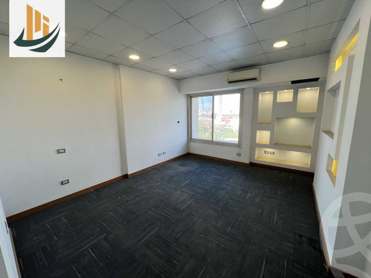 https://aqarmap.com.eg/ar/listing/5668049-for-rent-cairo-dokki-kwrnysh-lnyl