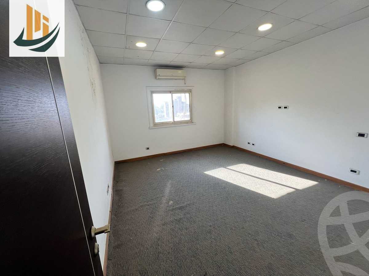 https://aqarmap.com.eg/ar/listing/5668049-for-rent-cairo-dokki-kwrnysh-lnyl