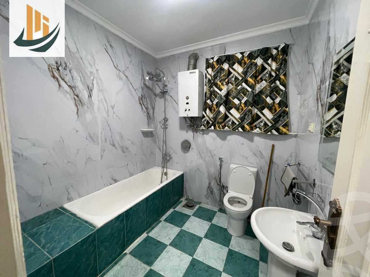 https://aqarmap.com.eg/en/listing/5733812-for-rent-cairo-manial-el-miqyas-st