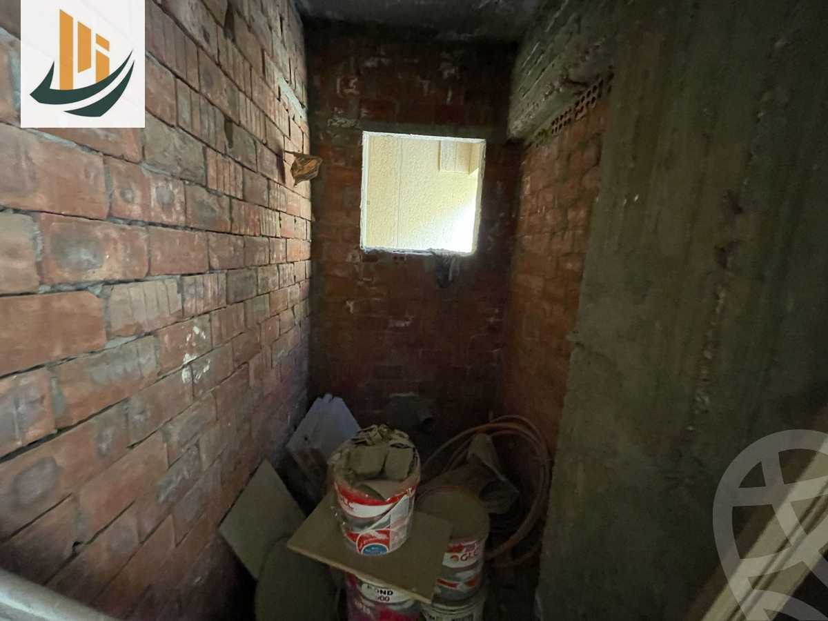 https://aqarmap.com.eg/en/listing/5880093-for-sale-cairo-el-mohandesen-meet-oqbah-abd-el-aziz-gawish-st