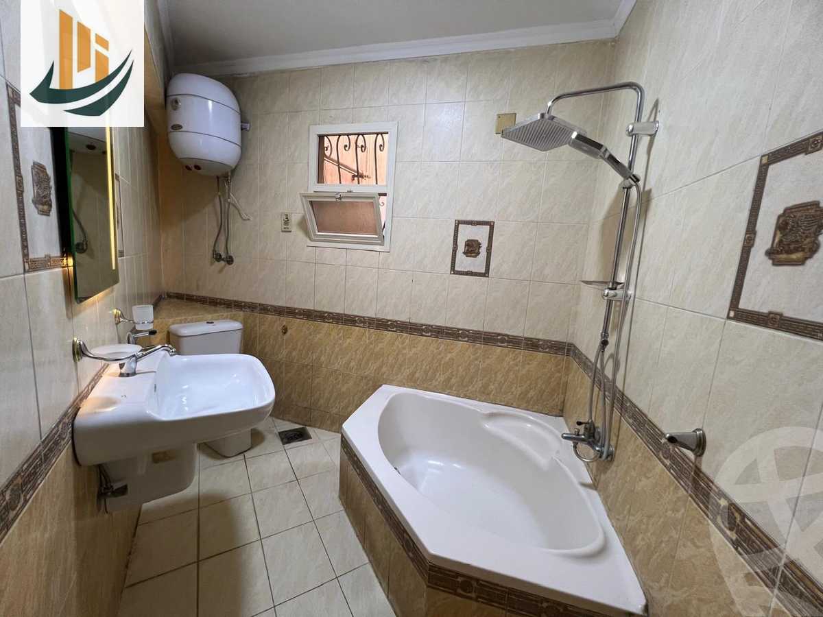 https://aqarmap.com.eg/en/listing/5941078-for-rent-cairo-manial-el-rawda-st