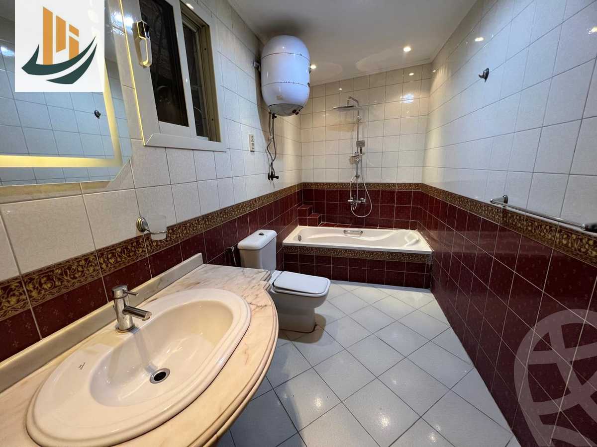 https://aqarmap.com.eg/en/listing/5941078-for-rent-cairo-manial-el-rawda-st