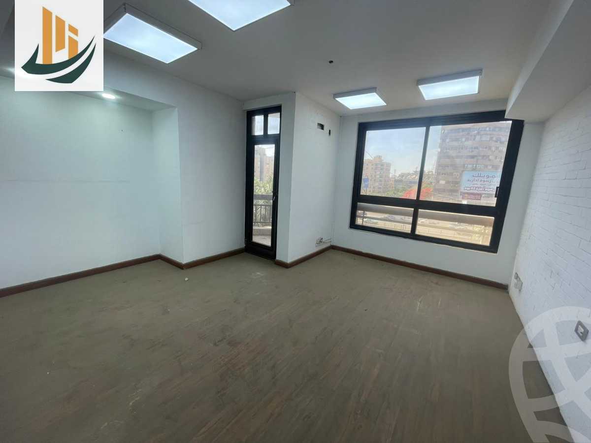 https://aqarmap.com.eg/ar/listing/5970612-for-rent-cairo-dokki-kwrnysh-lnyl