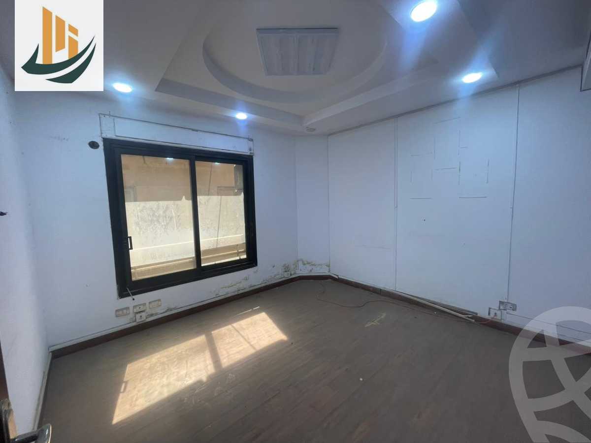 https://aqarmap.com.eg/ar/listing/5970612-for-rent-cairo-dokki-kwrnysh-lnyl