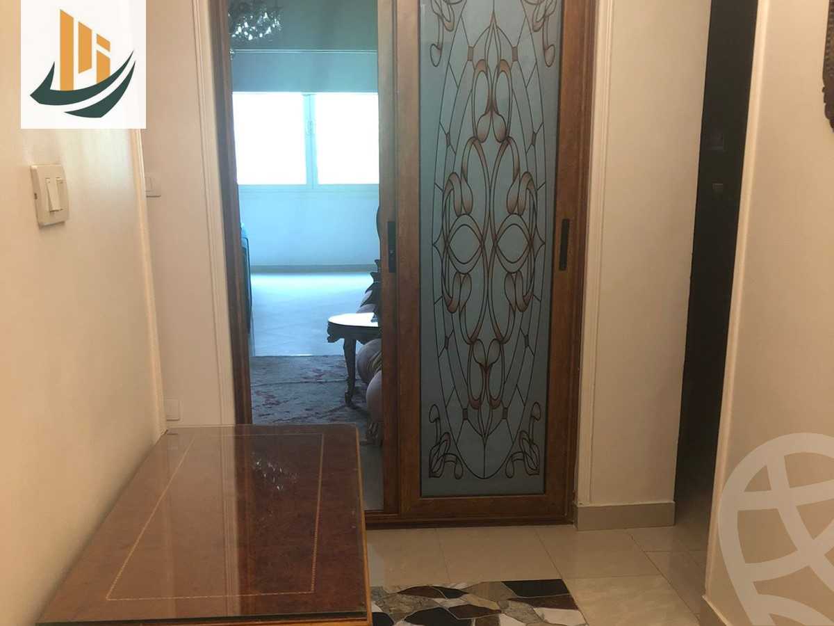 https://aqarmap.com.eg/ar/listing/5971399-for-sale-cairo-el-mohandesen-meet-oqbah-abd-el-aziz-gawish-st