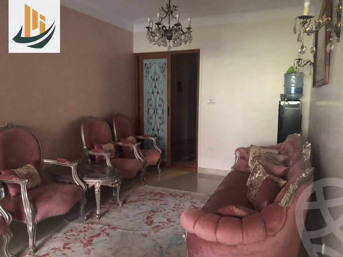 https://aqarmap.com.eg/ar/listing/5971399-for-sale-cairo-el-mohandesen-meet-oqbah-abd-el-aziz-gawish-st
