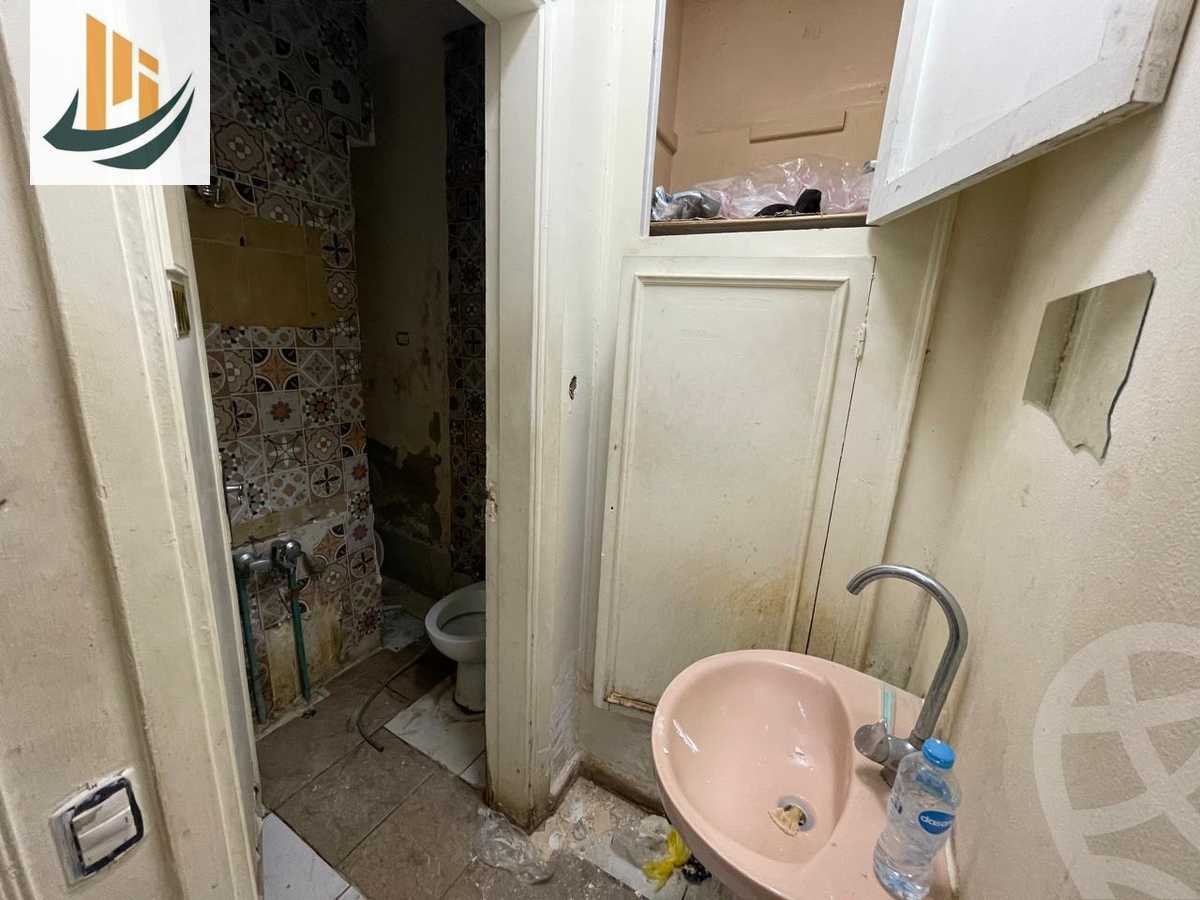 https://aqarmap.com.eg/en/listing/6083608-for-rent-cairo-dokki-mohey-el-din-abo-el-ezz