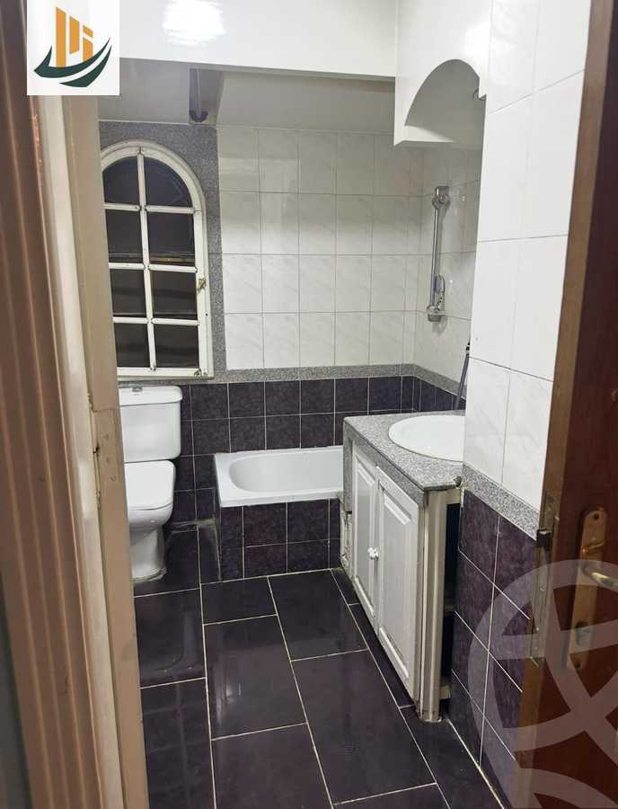 https://aqarmap.com.eg/en/listing/5983495-for-sale-cairo-el-mohandesen-lebnan-square